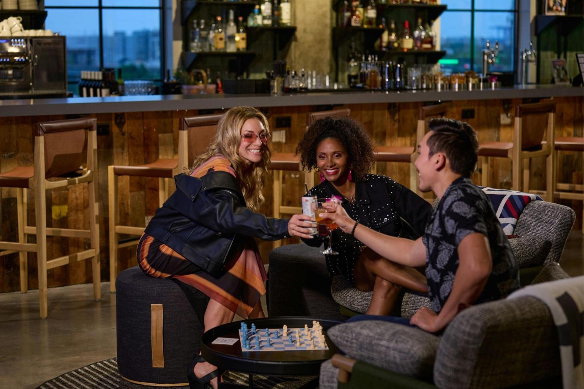 Moxy Charleston Downtown Hotell Exteriör bild
